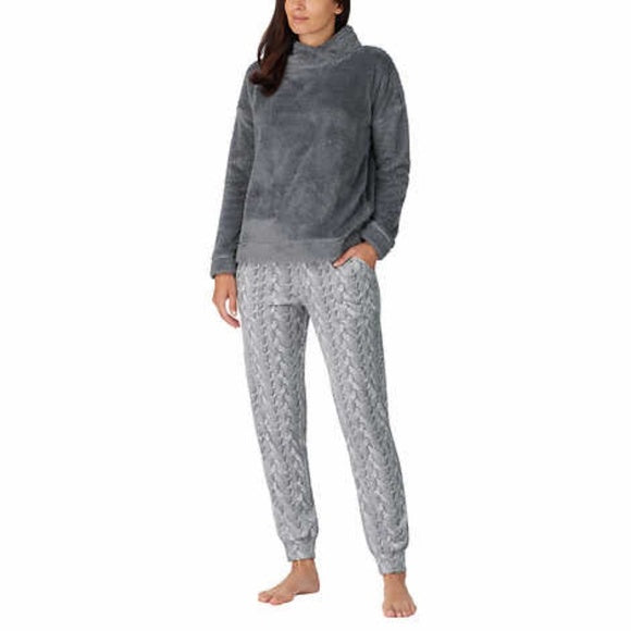 Ladies Cozy Fleece Gray Lounge Pajama Set